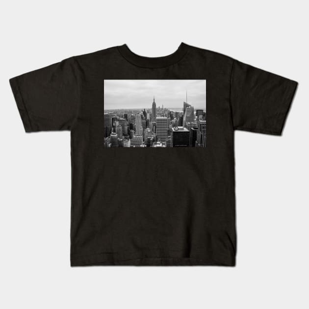 Empire State Building, New York, New York, USA Kids T-Shirt by VickiWalsh